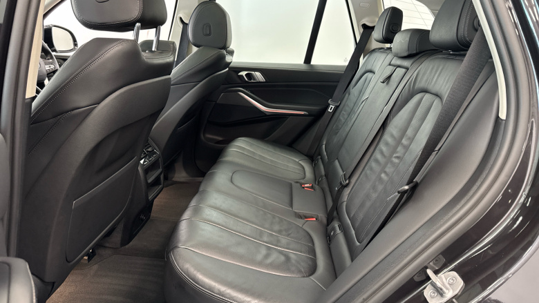 BMW X5 xDrive45e xLine 5dr Auto Estate